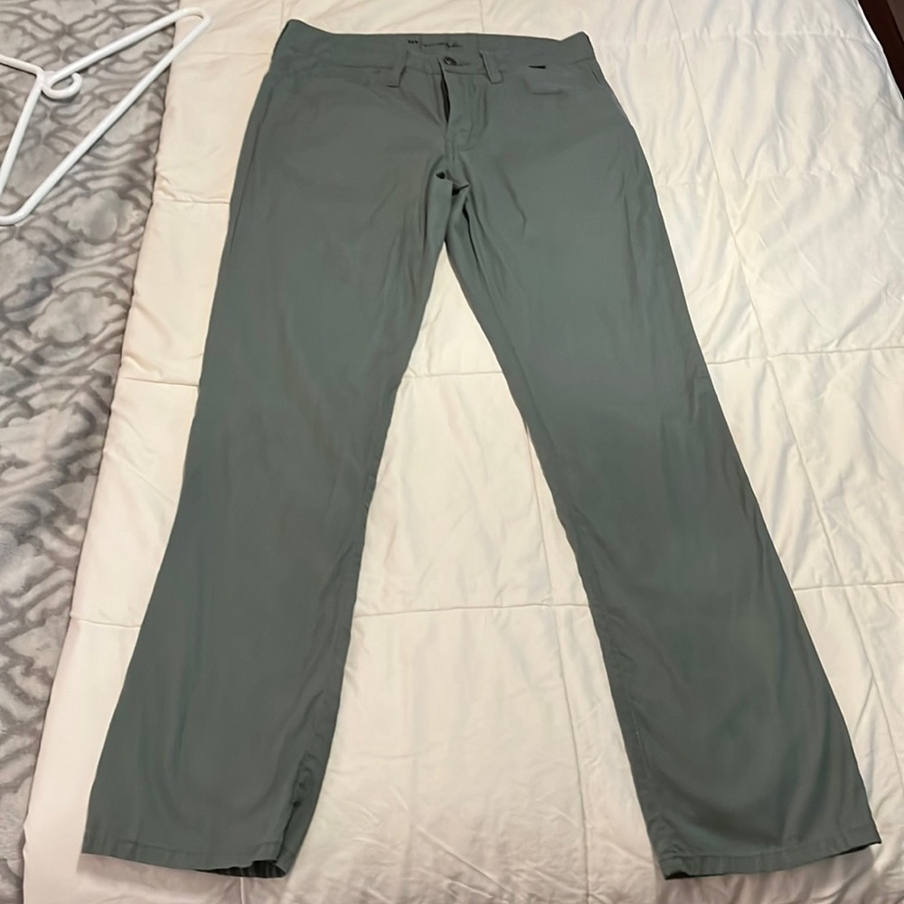 Travis Matthew slim tech pants